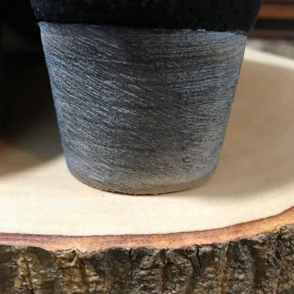 NWOT Seven7 Black Faux Suede Split Side Perforated Back Sim Birch Heel Bootie - Picture 6 of 8